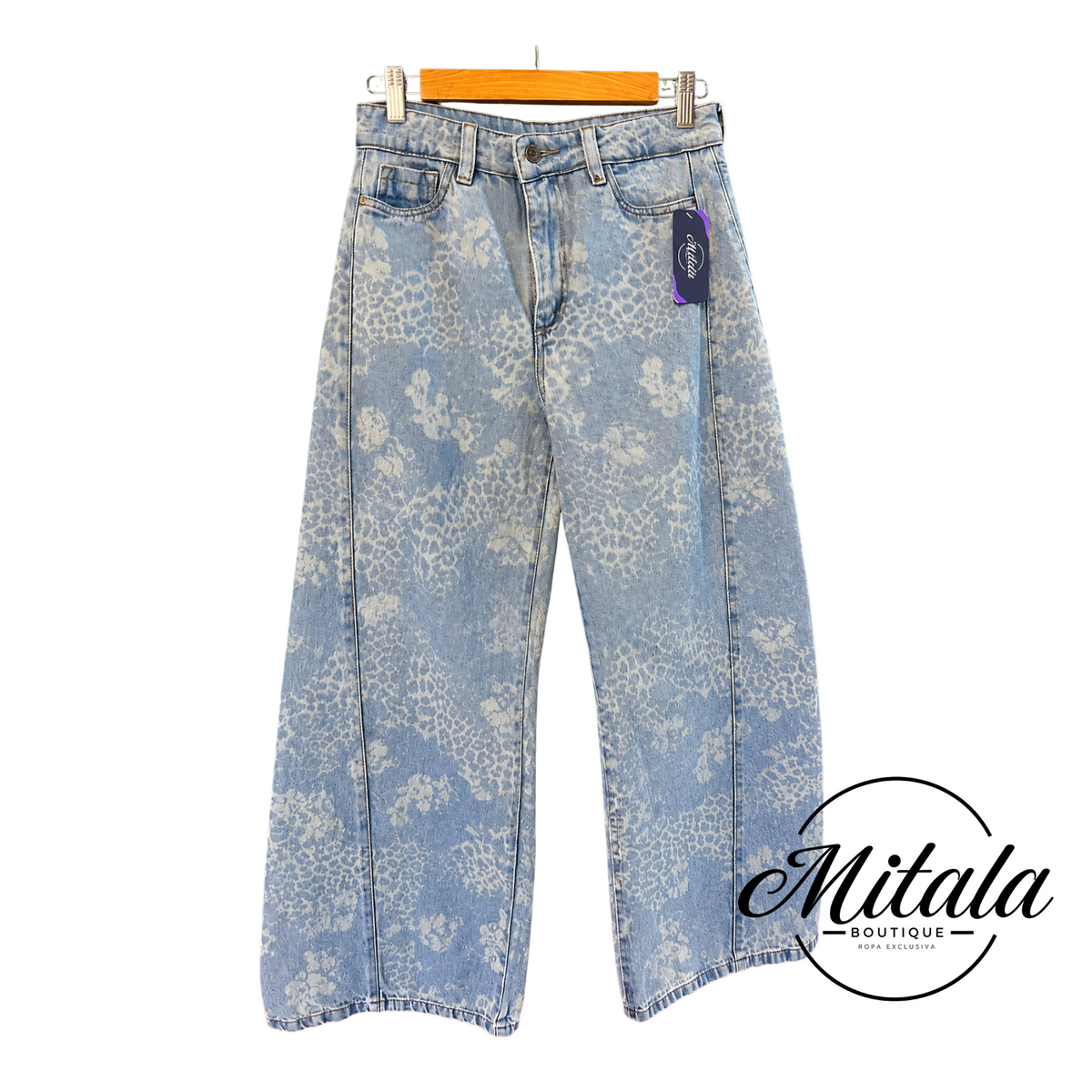 JEANS AZUL CON DISEÑO