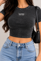 CAMISETA CORTA CUELLO REDONDO